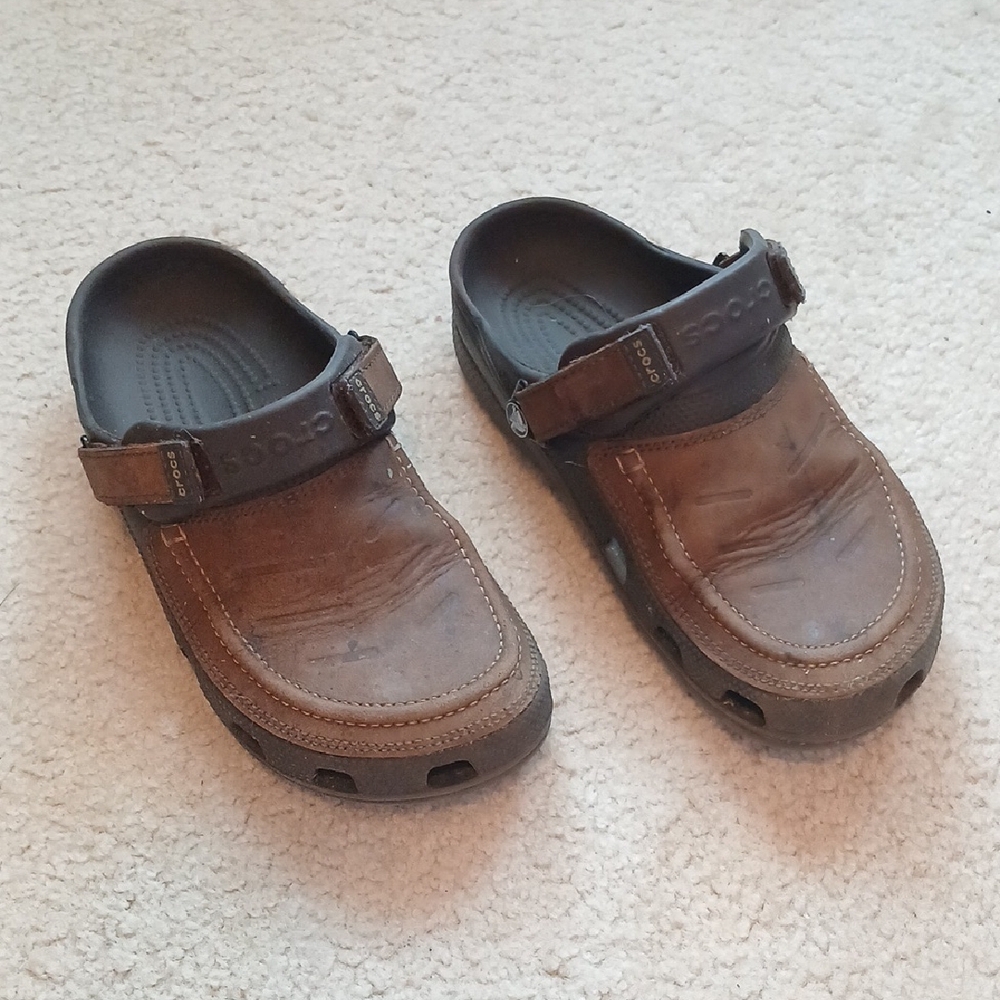 Men's CROCS Yukon Vista II in Espresso - Real Leather